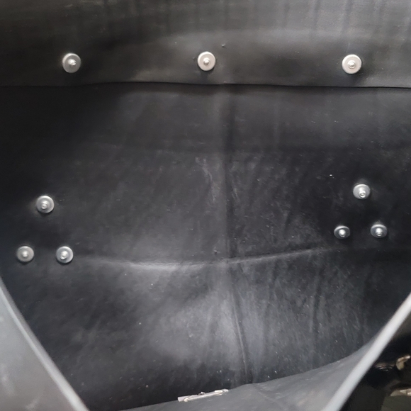 Vintage rycled tire tube- messenger bag - Picture 7 of 10